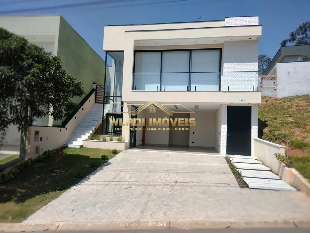 Casa de Condomínio à venda com 3 quartos, 365m² - Foto 1