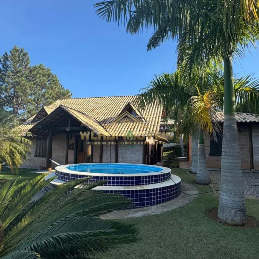 Chácara, 4 quartos, 1350 m² - Foto 2
