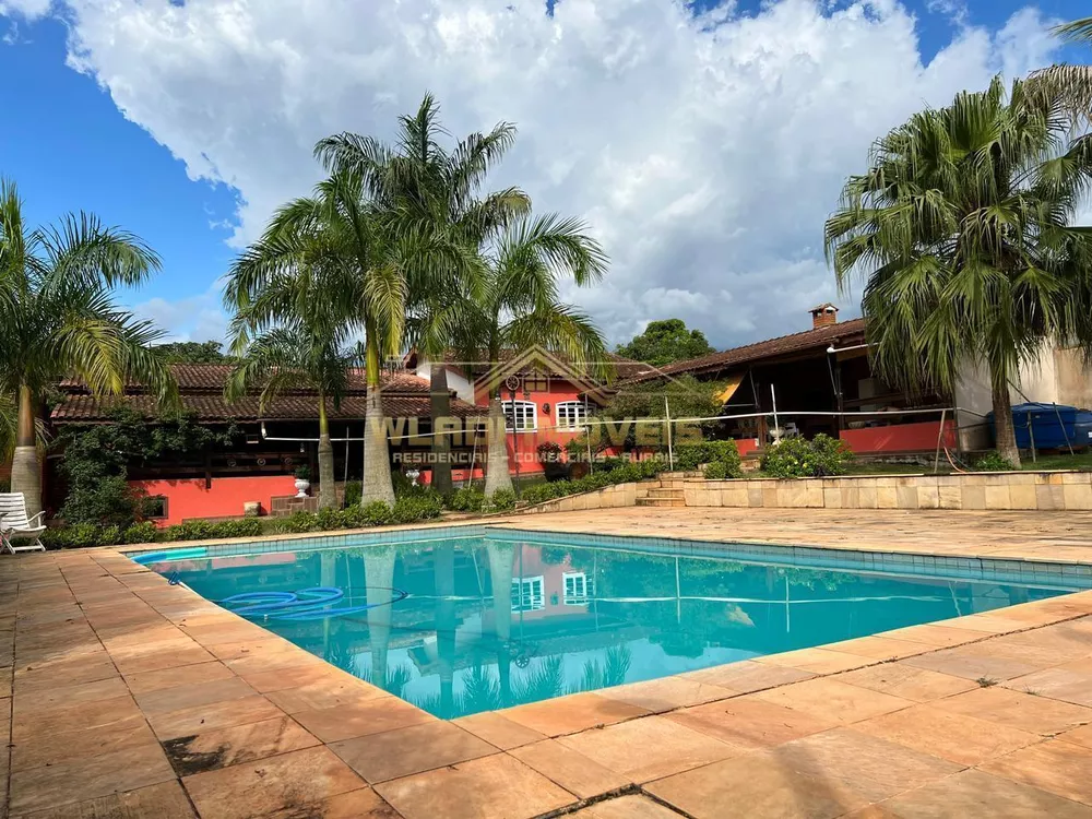 Chácara, 4 quartos, 5664 m² - Foto 1