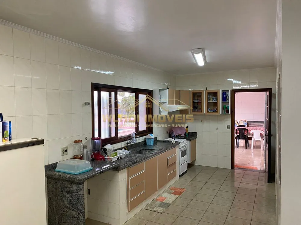 Chácara, 3 quartos, 1050 m² - Foto 8
