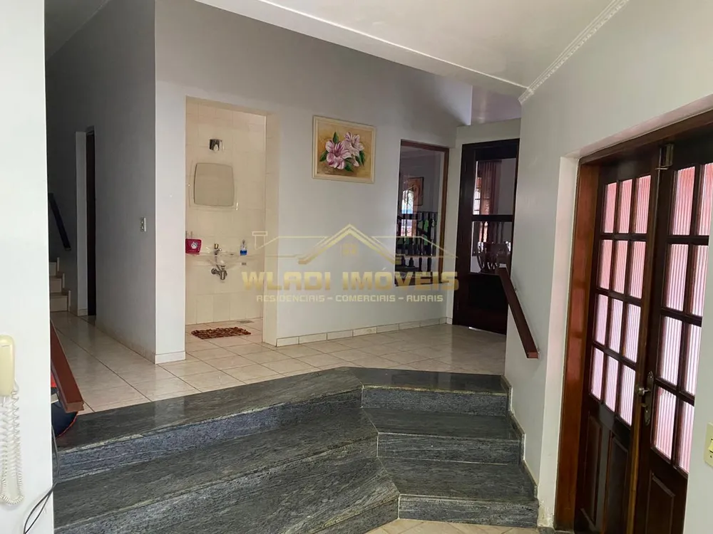 Chácara, 3 quartos, 1050 m² - Foto 3