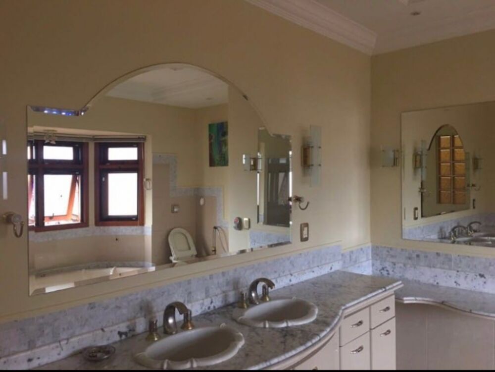Chácara, 3 quartos, 2108 m² - Foto 1