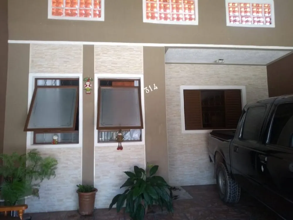 Casa, 2 quartos, 100 m² - Foto 1