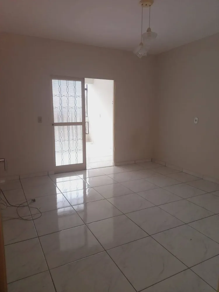 Casa, 3 quartos, 180 m² - Foto 6