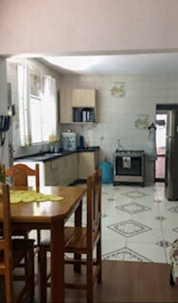 Casa, 3 quartos, 142 m² - Foto 2