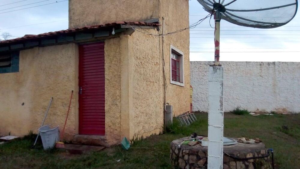 Chácara à venda com 5 quartos, 610m² - Foto 4