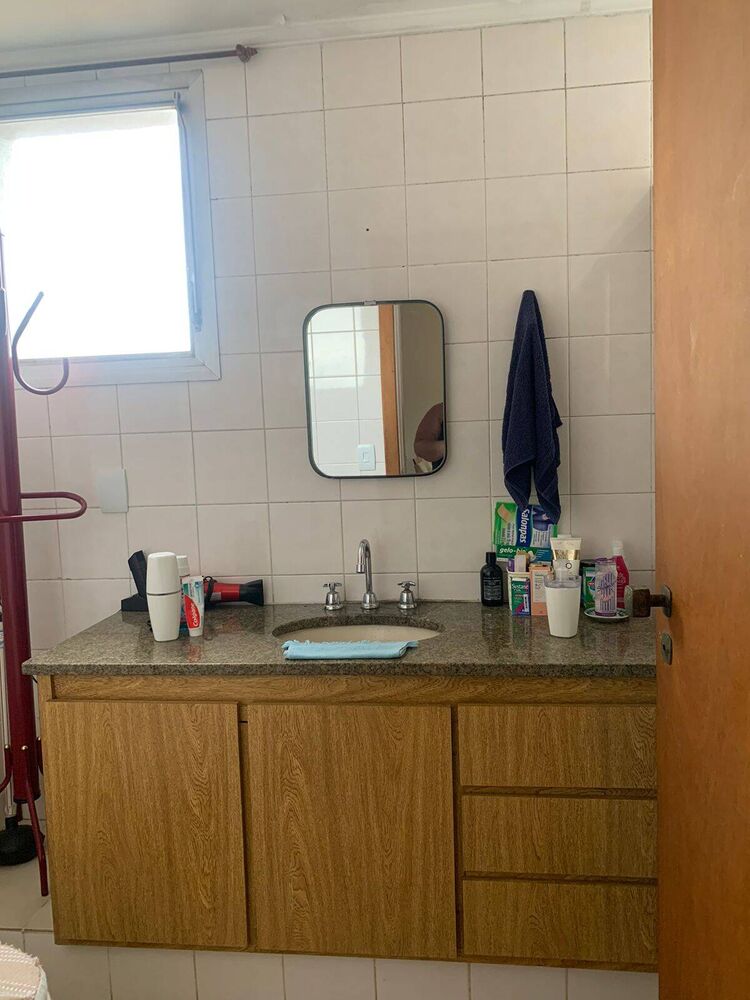 Apartamento à venda com 2 quartos, 75m² - Foto 3