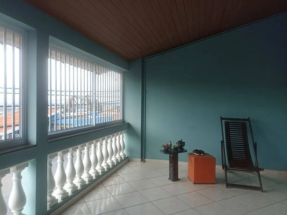 Casa, 3 quartos, 250 m² - Foto 12