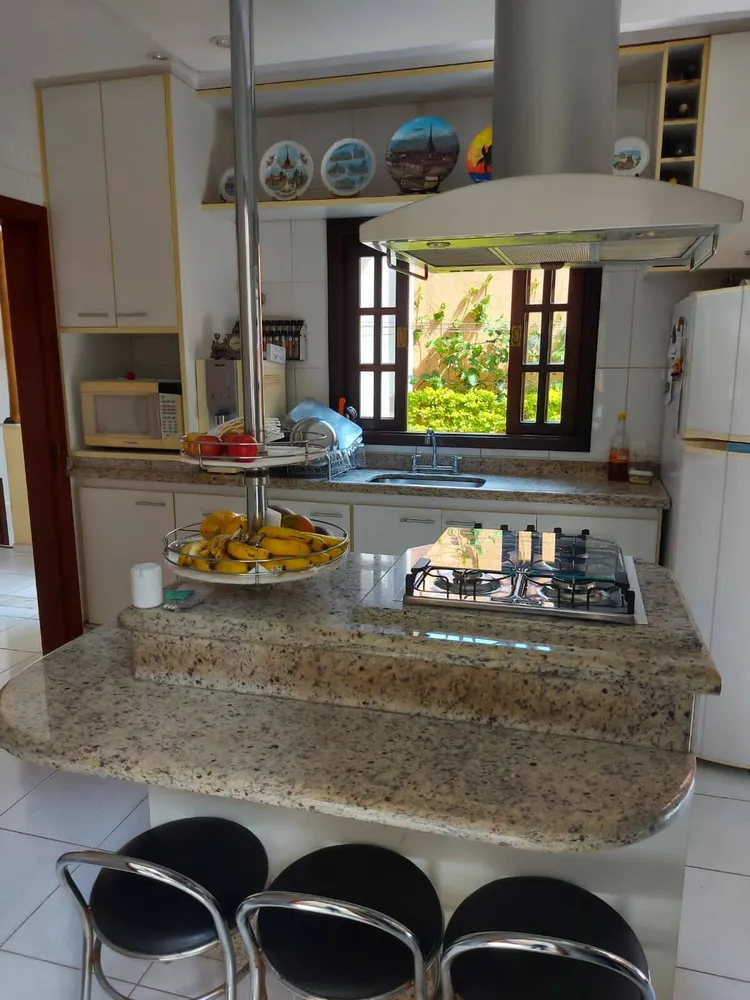 Casa, 3 quartos, 226 m² - Foto 6
