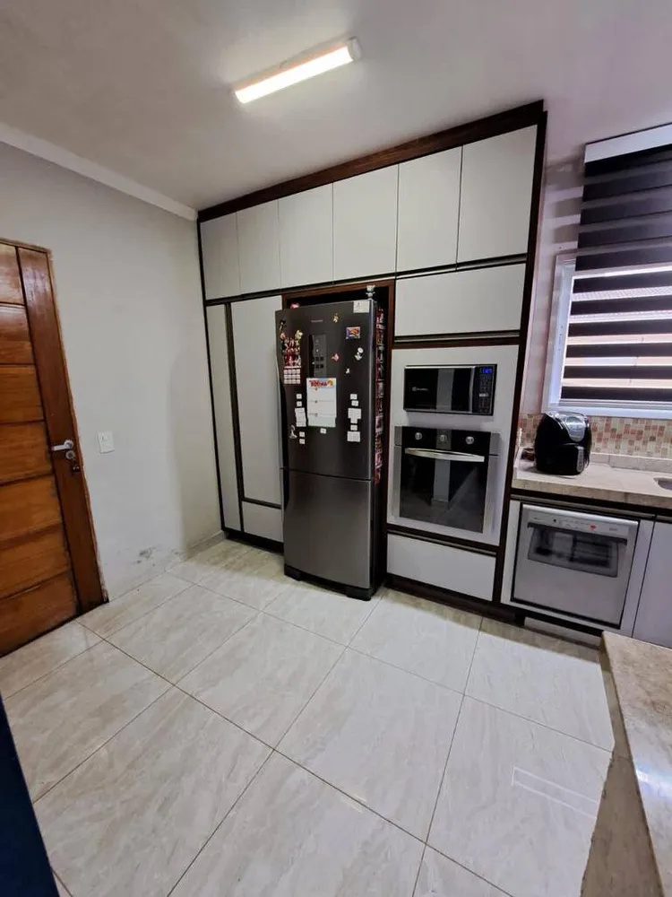 Casa, 3 quartos, 220 m² - Foto 4