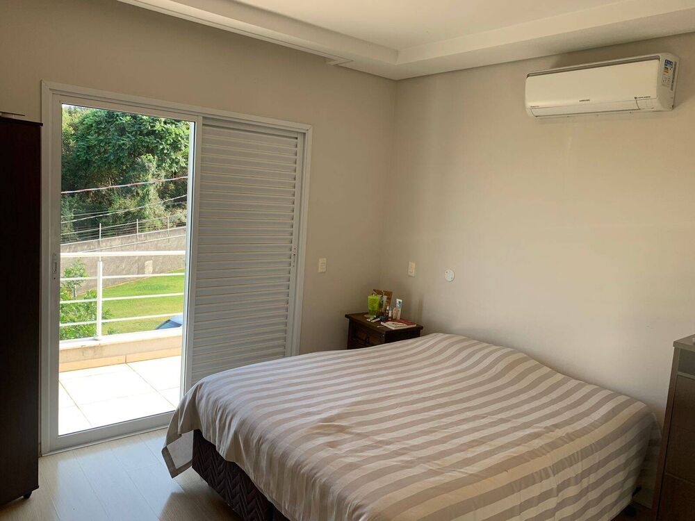 Casa, 3 quartos, 211 m² - Foto 2