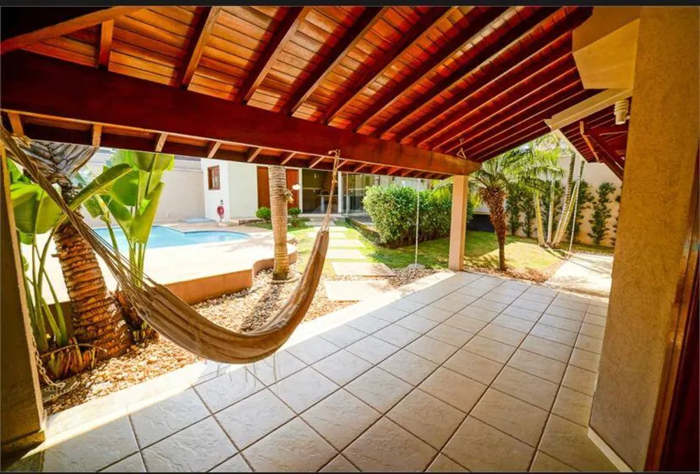 Casa, 4 quartos, 239 m² - Foto 8