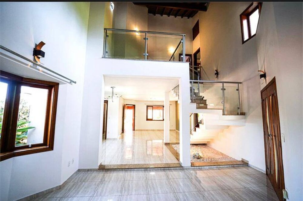Casa, 4 quartos, 239 m² - Foto 3