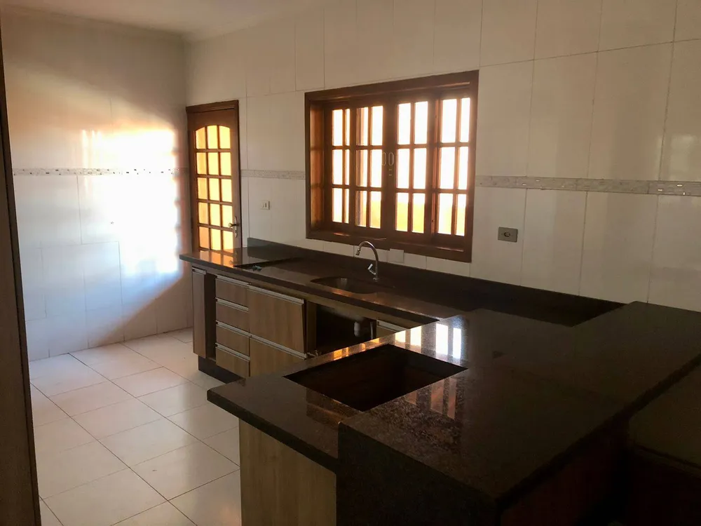 Casa, 3 quartos, 150 m² - Foto 2
