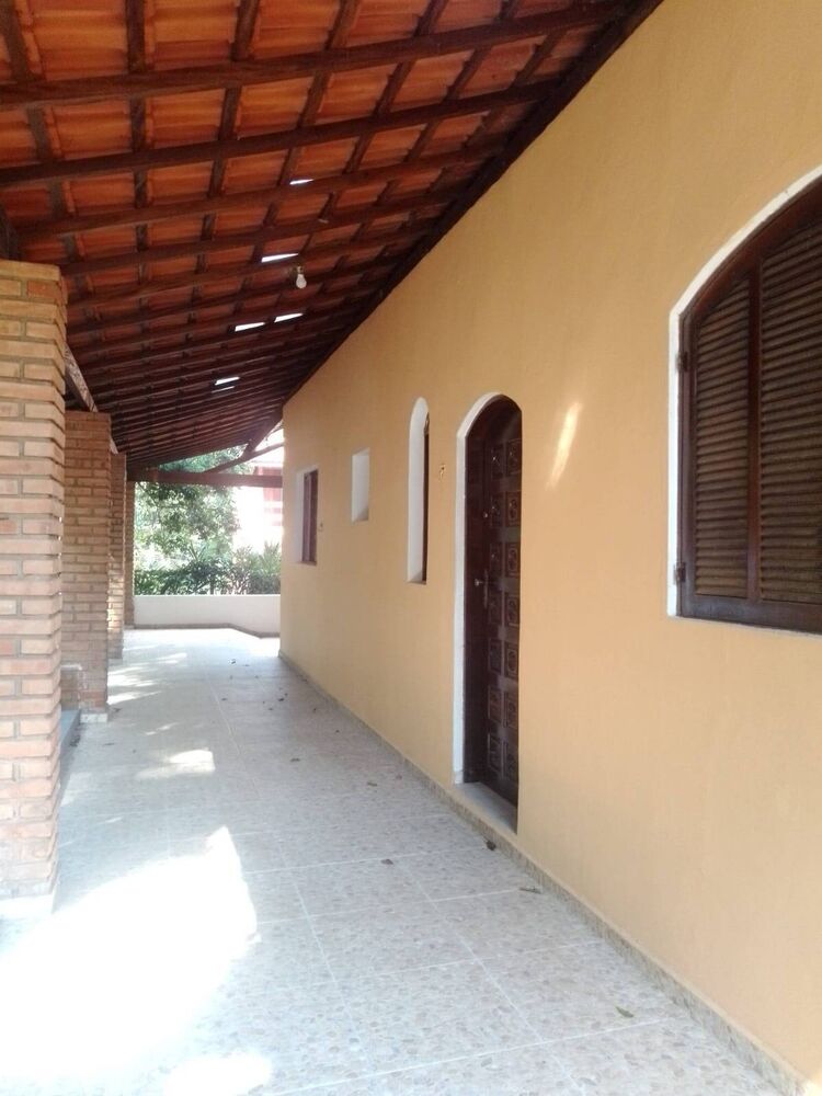 Chácara, 3 quartos, 1600 m² - Foto 1