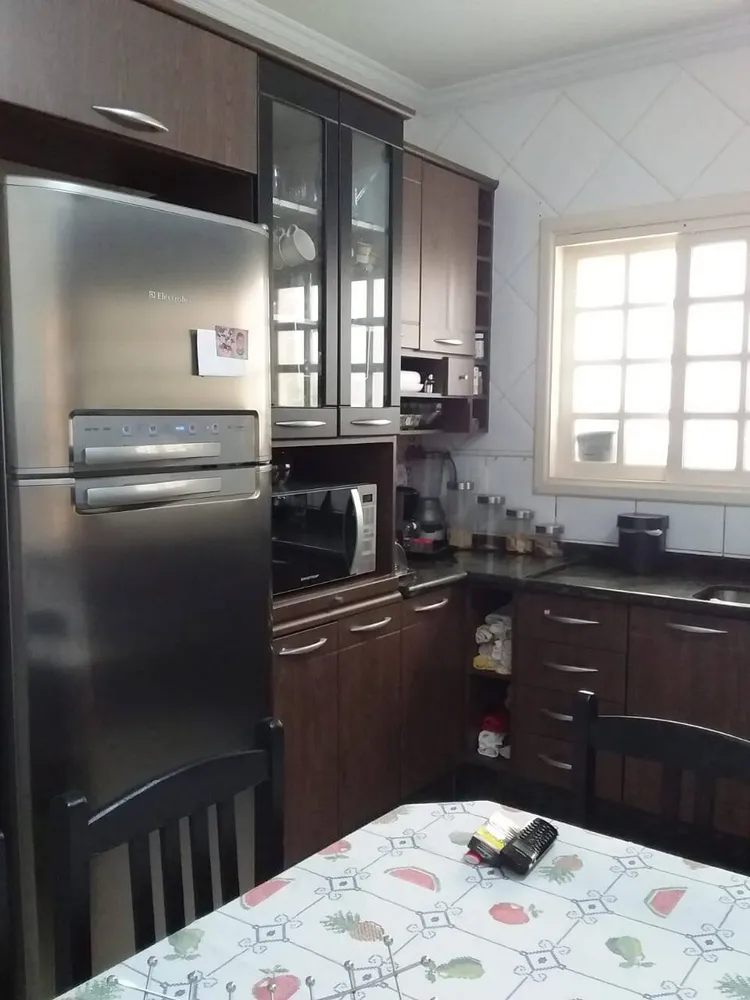 Casa, 3 quartos, 215 m² - Foto 9
