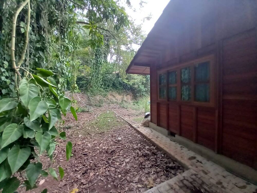 Chácara à venda com 3 quartos, 120m² - Foto 1