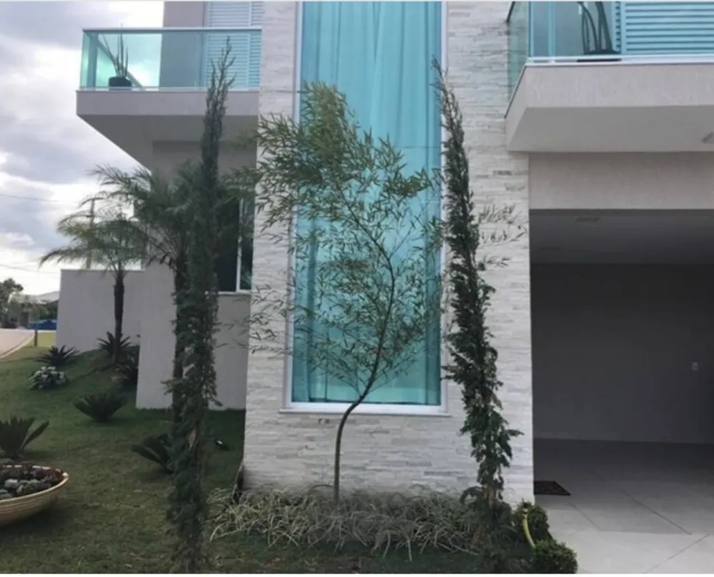 Casa, 4 quartos, 380 m² - Foto 1