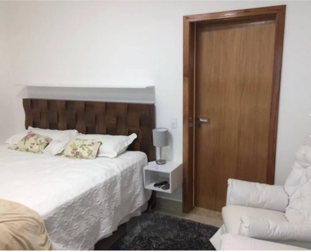 Casa, 4 quartos, 380 m² - Foto 2