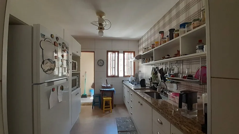 Casa, 3 quartos, 215 m² - Foto 4