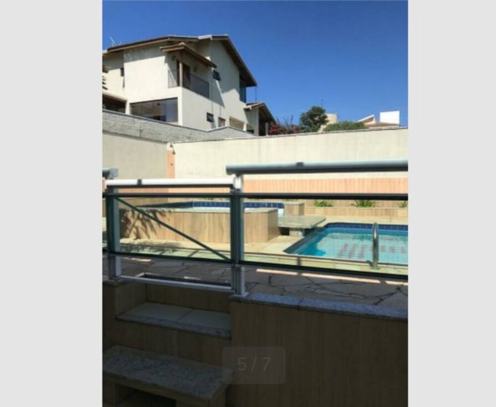 Casa à venda com 3 quartos, 271m² - Foto 4