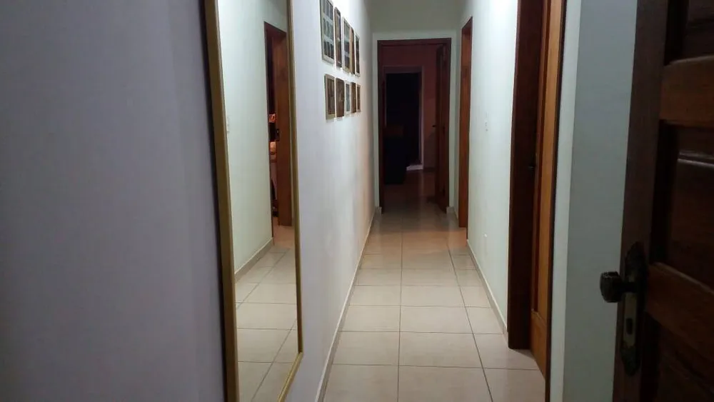 Casa, 4 quartos, 306 m² - Foto 3