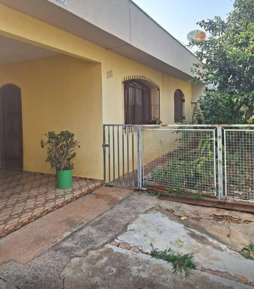 Casa, 3 quartos, 180 m² - Foto 1