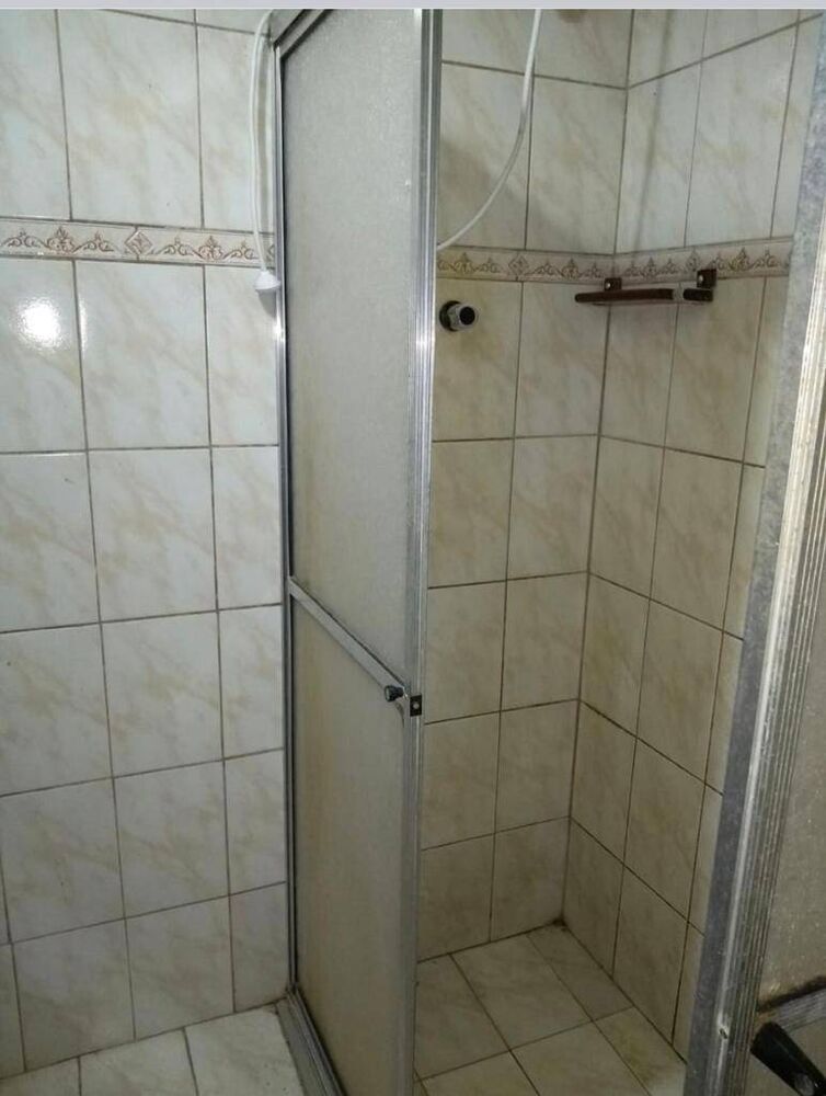 Casa à venda com 1 quarto, 250m² - Foto 3