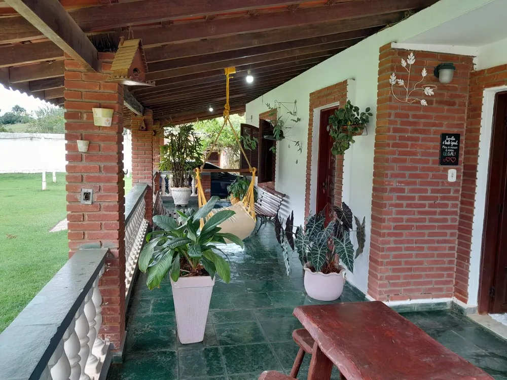 Chácara, 2 quartos, 2700 m² - Foto 1