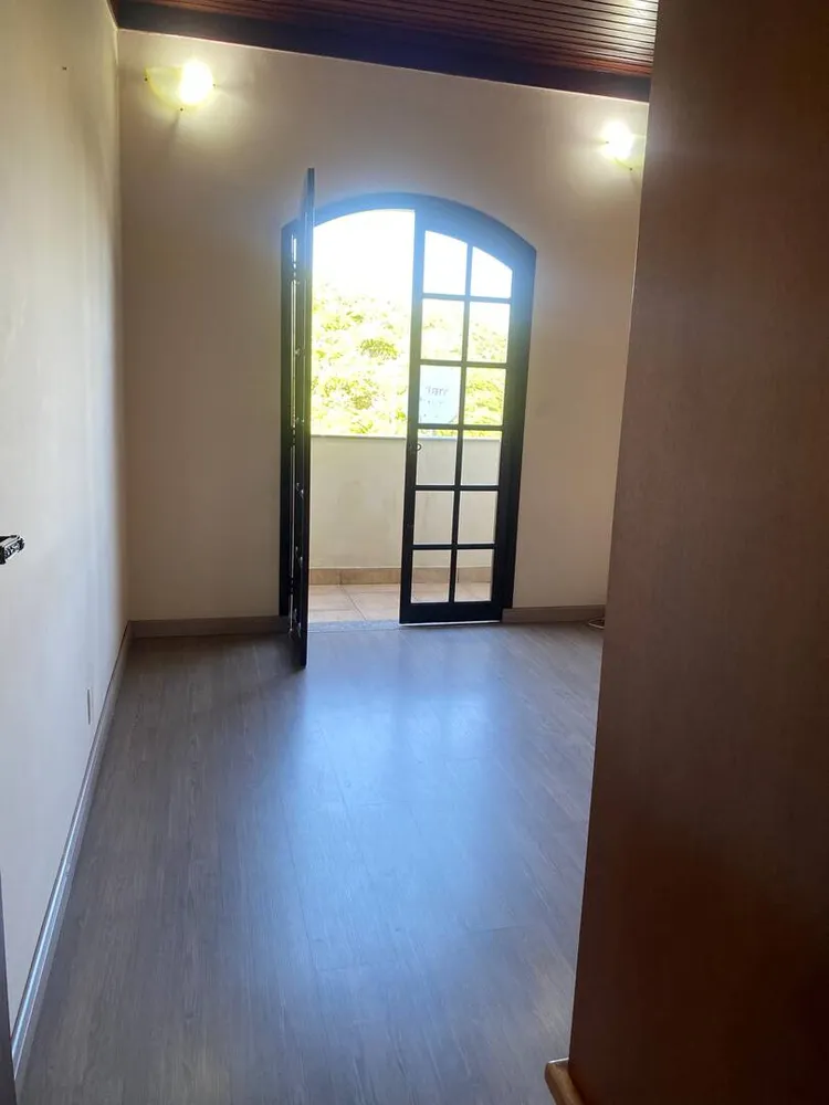 Casa, 4 quartos, 188 m² - Foto 4