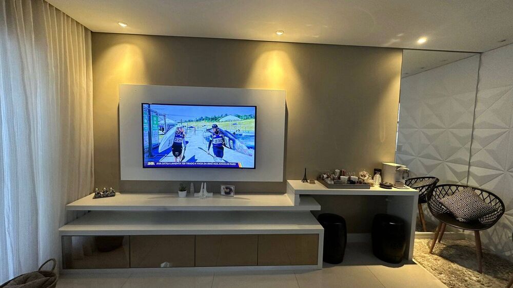 Casa à venda com 2 quartos, 120m² - Foto 1