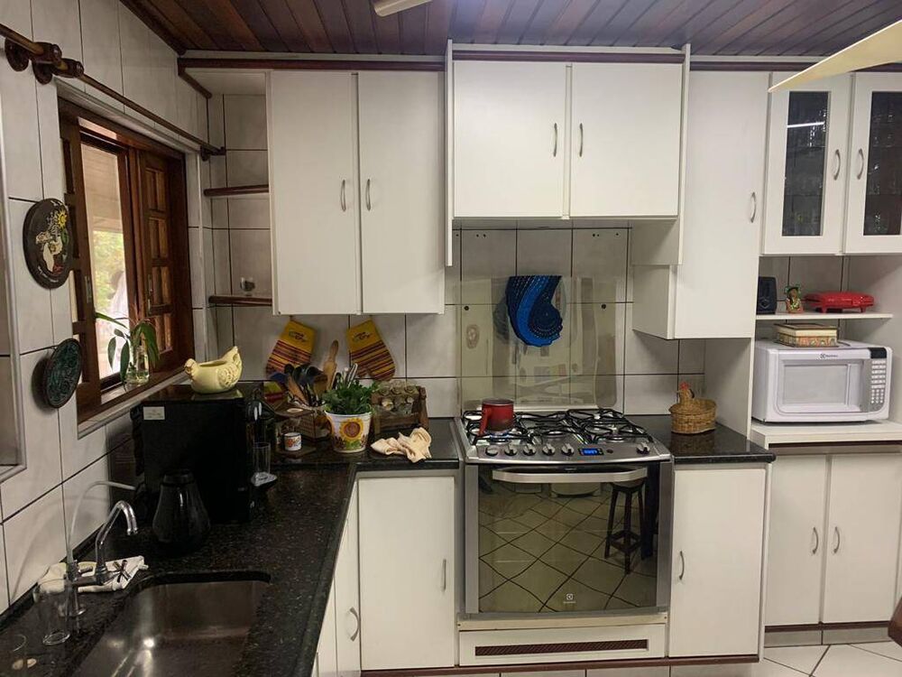 Chácara à venda com 3 quartos, 336m² - Foto 8