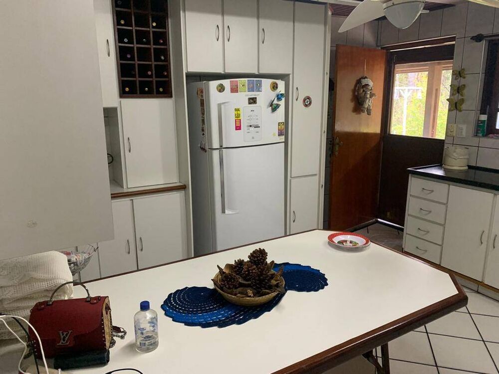 Chácara à venda com 3 quartos, 336m² - Foto 6