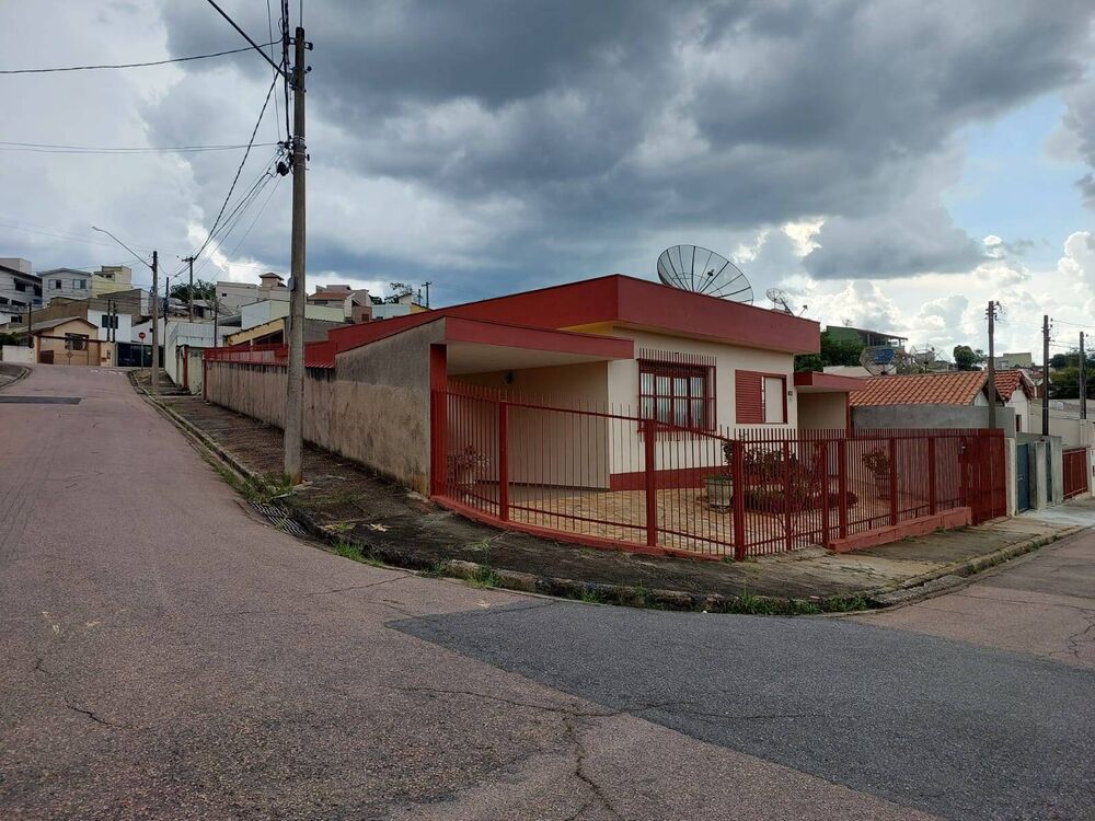 Casa, 3 quartos, 176 m² - Foto 2