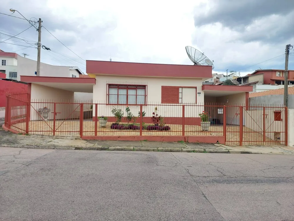 Casa, 3 quartos, 176 m² - Foto 1