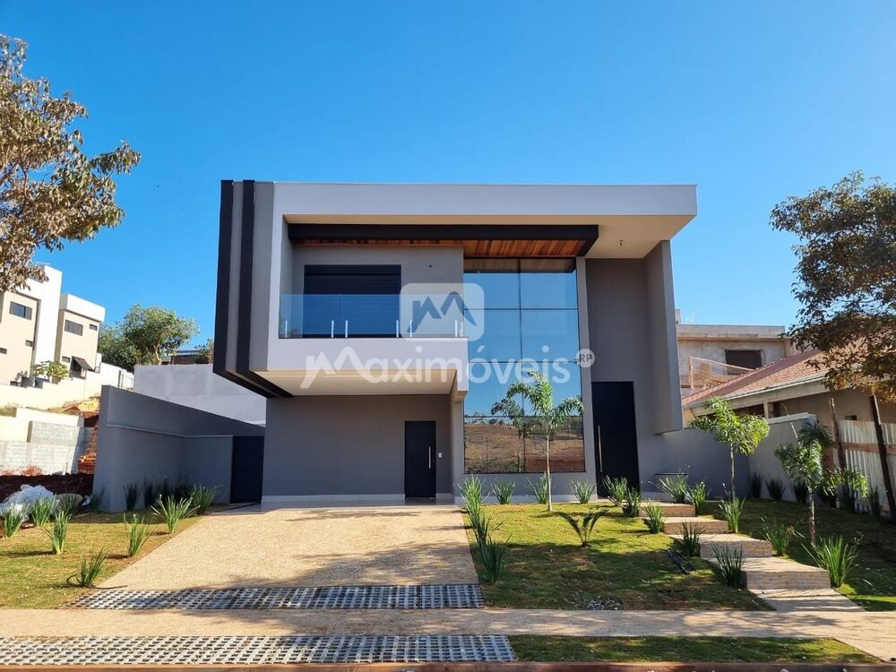 Casa à venda com 3 quartos, 340m² - Foto 1
