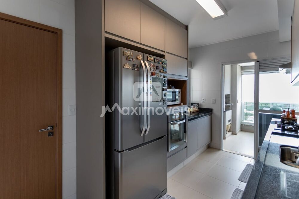 Apartamento, 3 quartos, 132 m² - Foto 2