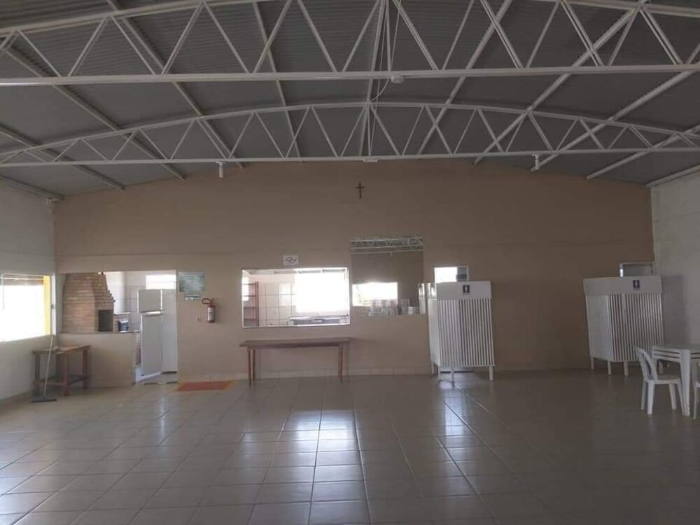 Prédio Inteiro - Foto 1