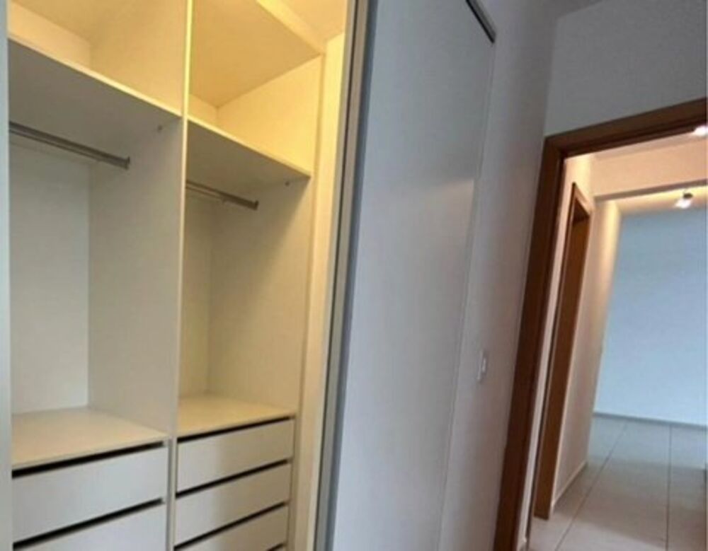 Apartamento à venda com 3 quartos, 85m² - Foto 1
