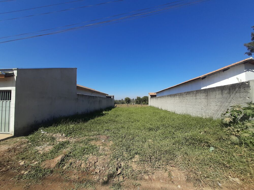 Terreno à venda, 250m² - Foto 1