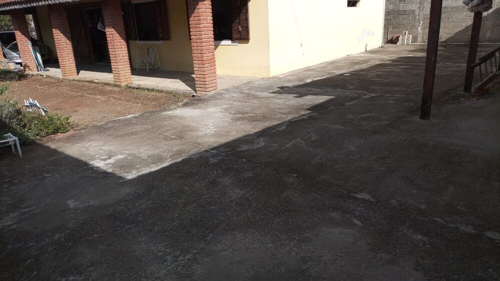 Chácara à venda com 3 quartos, 200m² - Foto 3