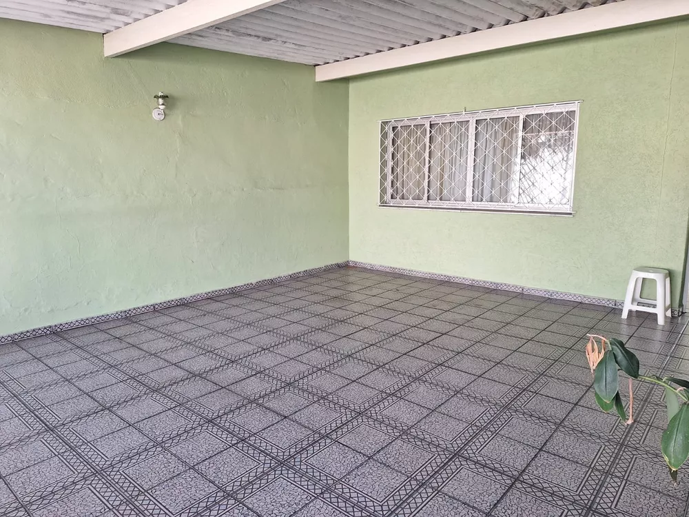 Casa à venda com 3 quartos, 130m² - Foto 2