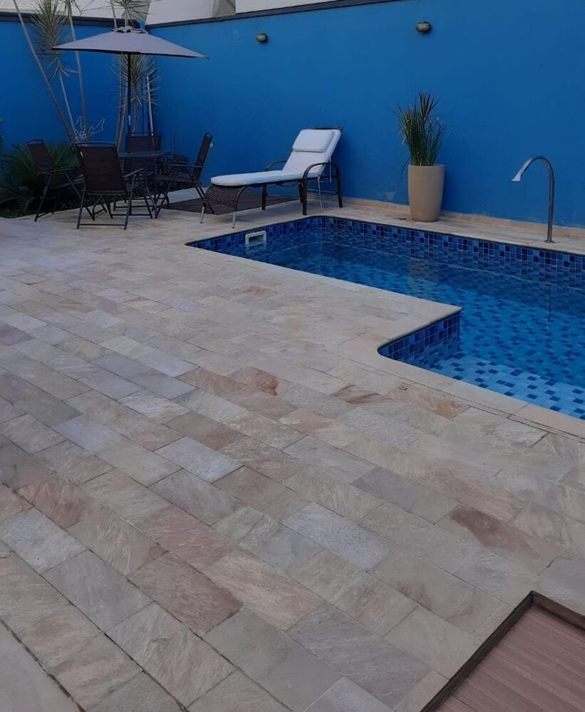 Apartamento à venda com 3 quartos, 250m² - Foto 1