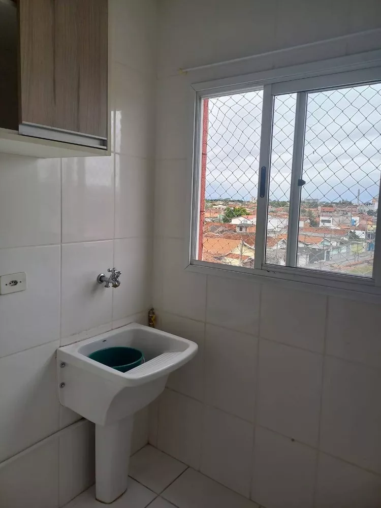 Apartamento à venda com 2 quartos, 65m² - Foto 4