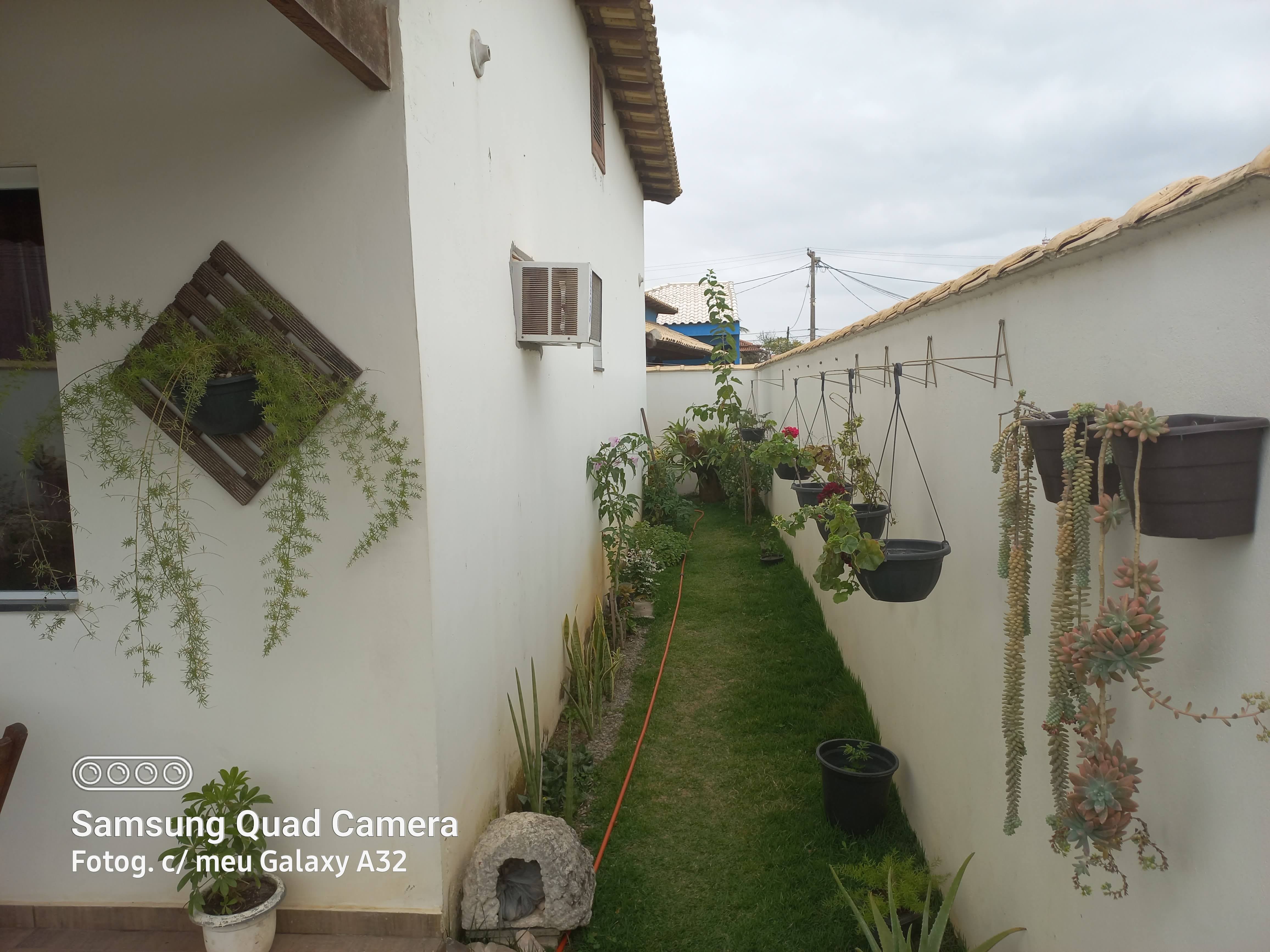 Casa à venda com 2 quartos, 56m² - Foto 12