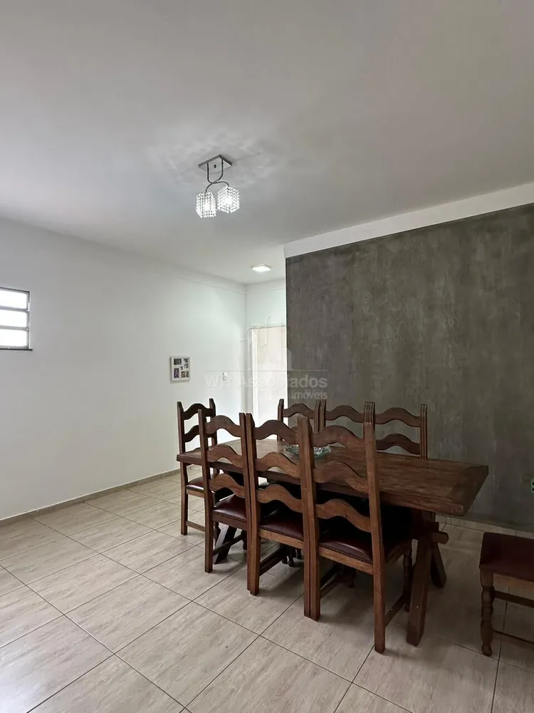 Casa, 3 quartos, 134 m² - Foto 2
