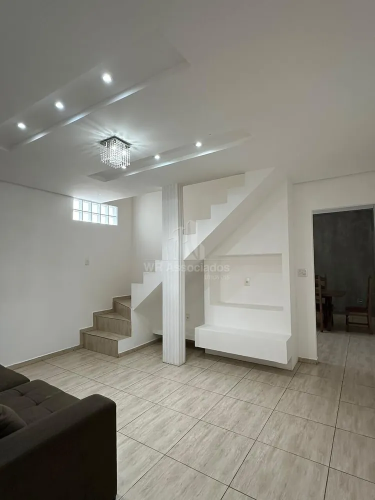 Casa, 3 quartos, 134 m² - Foto 1