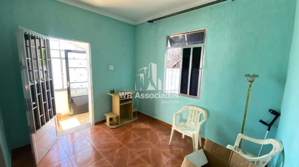 Casa à venda com 3 quartos, 70m² - Foto 6