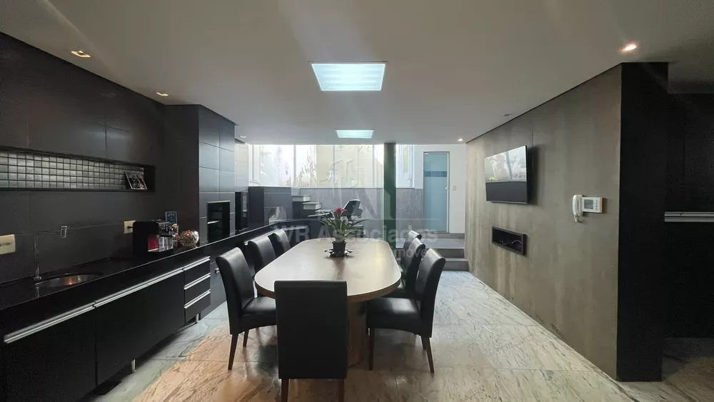 Casa, 3 quartos, 340 m² - Foto 2