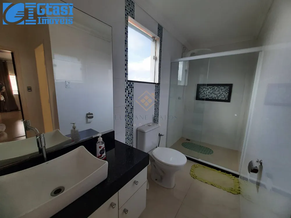 Casa, 3 quartos, 300 m² - Foto 19